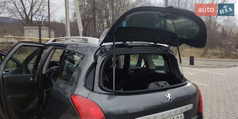 Универсал Peugeot 308 2009 в Бориславе
