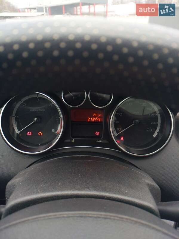 Универсал Peugeot 308 2009 в Бориславе