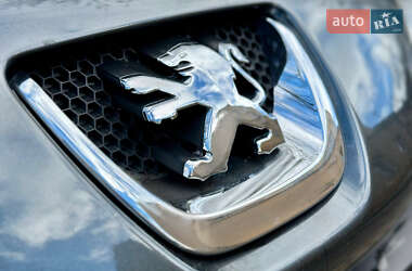 Універсал Peugeot 308 2010 в Львові