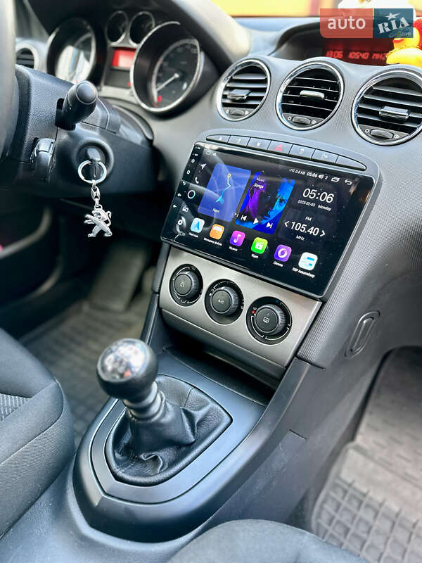 Універсал Peugeot 308 2010 в Львові