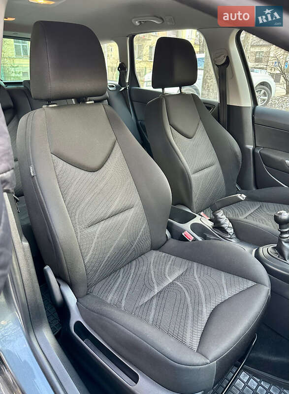 Універсал Peugeot 308 2010 в Львові