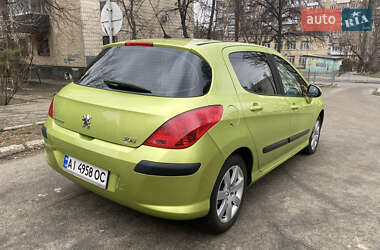 Хэтчбек Peugeot 308 2008 в Киеве