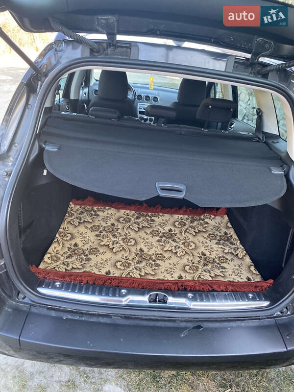 Универсал Peugeot 308 2012 в Львове