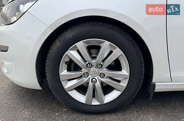 Универсал Peugeot 308 2015 в 
