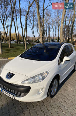 Хетчбек Peugeot 308 2008 в Олександрії