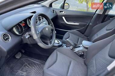 Хэтчбек Peugeot 308 2011 в Николаеве