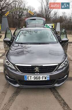 Универсал Peugeot 308 2017 в Полтаве