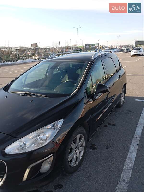 Універсал Peugeot 308 2012 в Львові