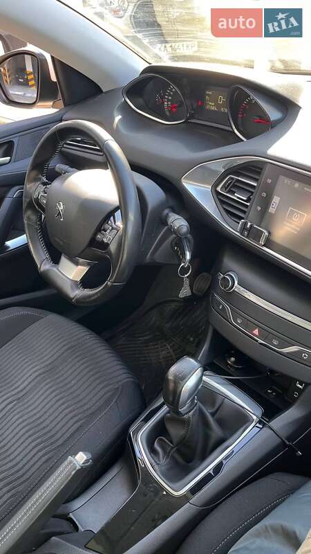 Універсал Peugeot 308 2015 в Києві