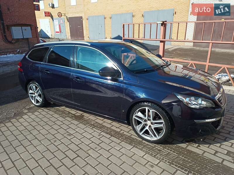 Универсал Peugeot 308 2014 в Сумах