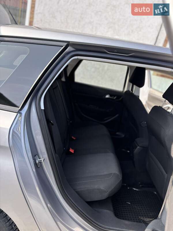 Универсал Peugeot 308 2016 в Черновцах фото 13 Универсал Peugeot 308 2016 в Черновцах