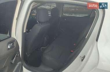 Хэтчбек Peugeot 308 2009 в 