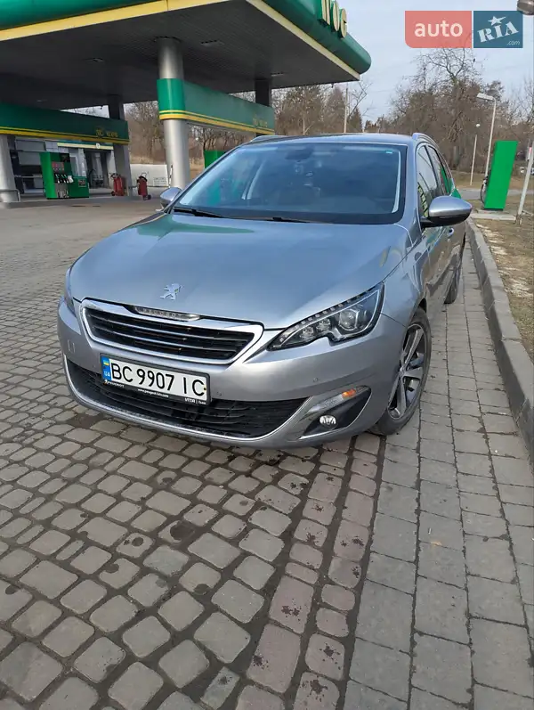 Универсал Peugeot 308 2015 в 
