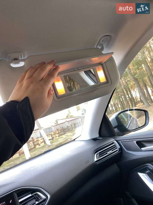 Хетчбек Peugeot 308 2018 в Гайвороні