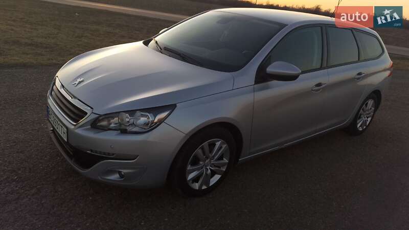 Peugeot 308 2016