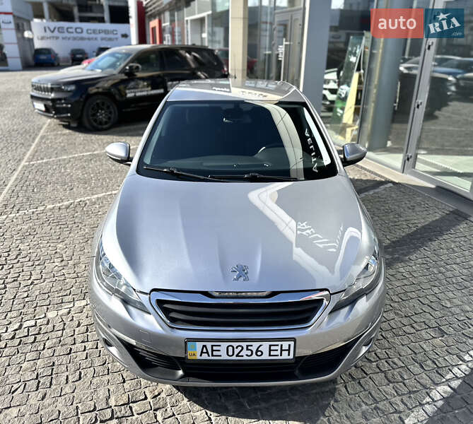 Хэтчбек Peugeot 308 2015 в Днепре фото 5 Хэтчбек Peugeot 308 2015 в Днепре