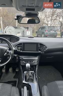 Універсал Peugeot 308 2014 в Львові