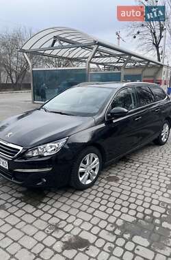 Універсал Peugeot 308 2014 в Львові