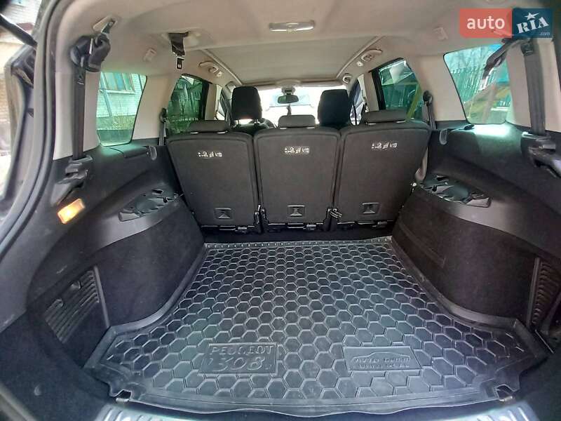 Универсал Peugeot 308 2010 в Житомире фото 7 Универсал Peugeot 308 2010 в Житомире