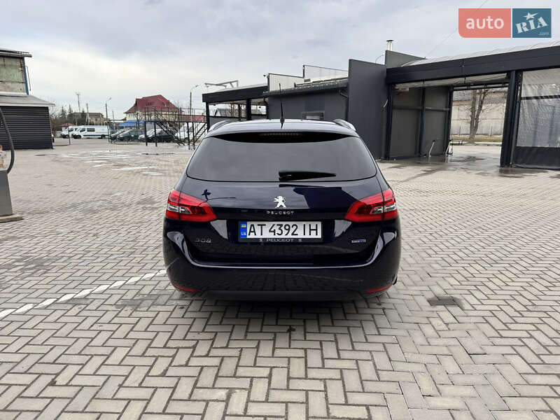Универсал Peugeot 308 2015 в Ивано-Франковске фото 10 Универсал Peugeot 308 2015 в Ивано-Франковске