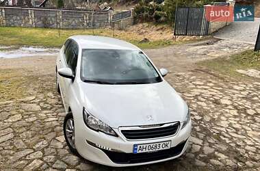 Универсал Peugeot 308 2015 в 