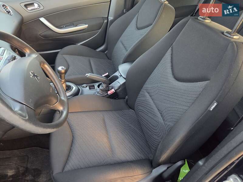 Универсал Peugeot 308 2010 в Броварах