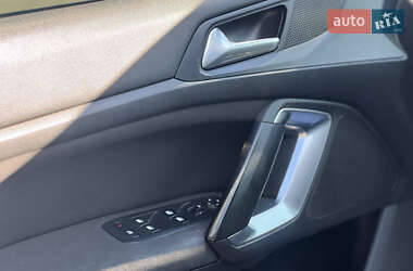 Универсал Peugeot 308 2015 в 