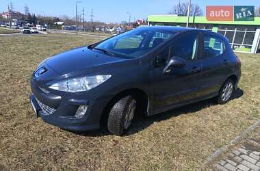 Хетчбек Peugeot 308 2011 в 