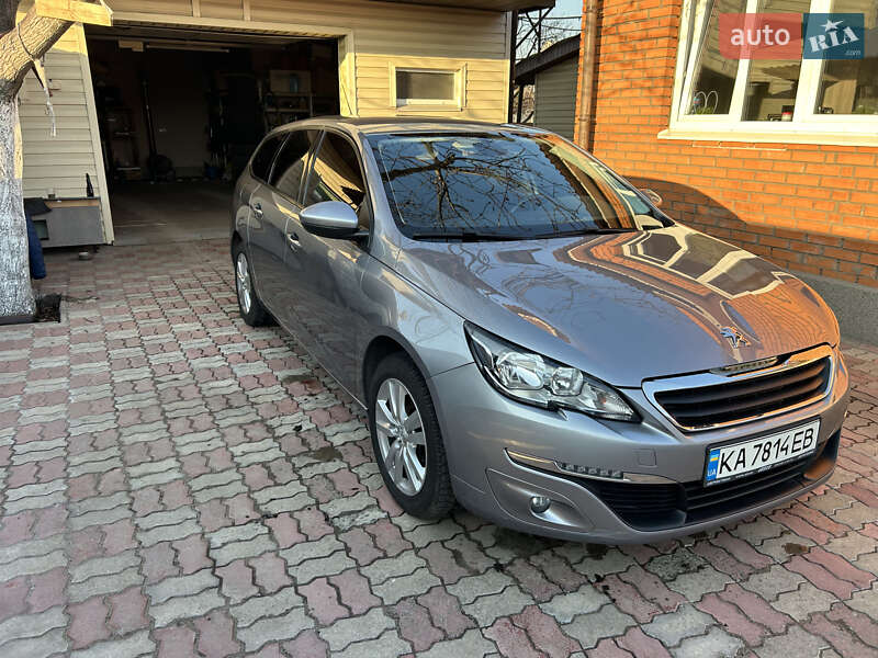 Универсал Peugeot 308 2015 в Киеве
