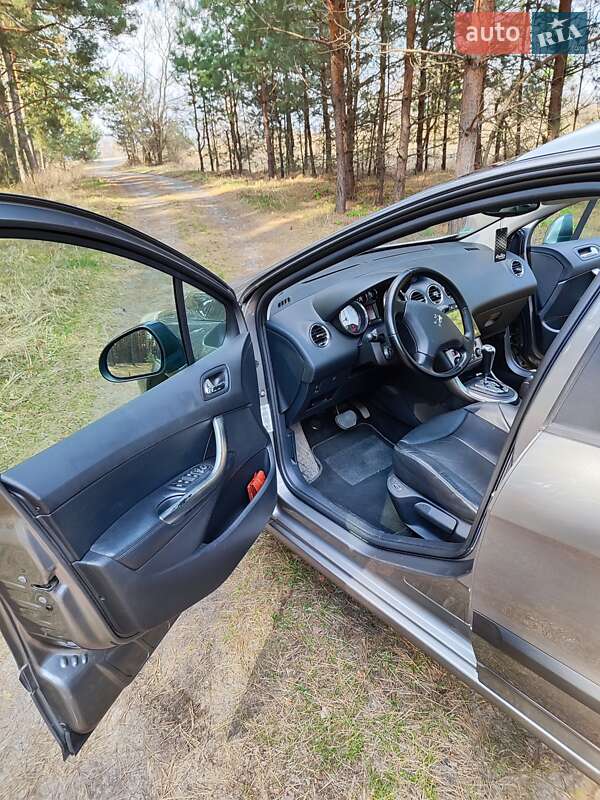 Універсал Peugeot 308 2009 в Бучі