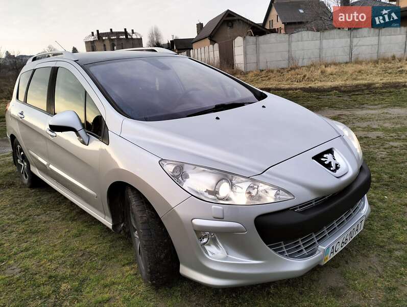 Універсал Peugeot 308 2008 в Рівному
