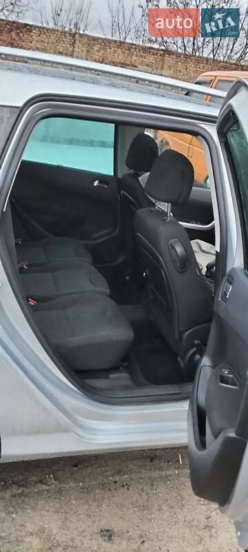 Універсал Peugeot 308 2008 в Рівному