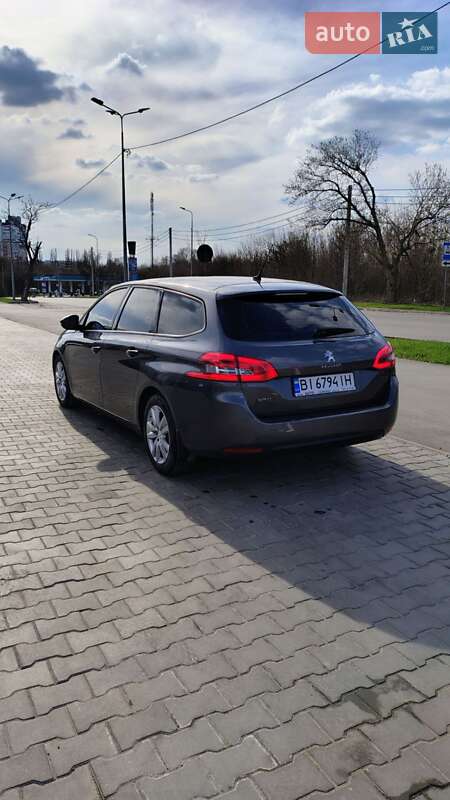 Універсал Peugeot 308 2018 в Полтаві фото 5 Універсал Peugeot 308 2018 в Полтаві