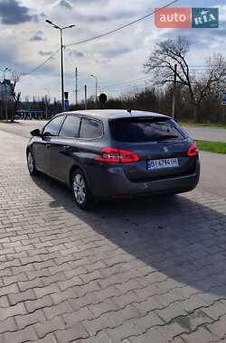 Універсал Peugeot 308 2018 в 