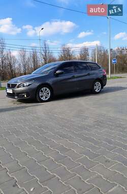 Універсал Peugeot 308 2018 в 