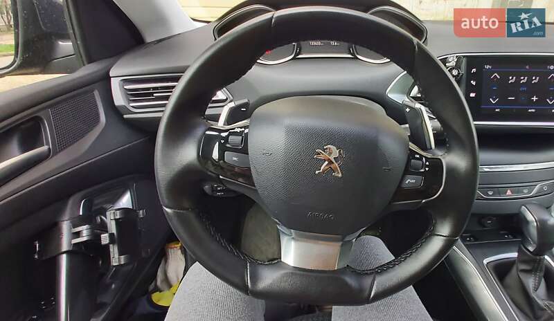 Хетчбек Peugeot 308 2019 в Ізмаїлі фото 21 Хетчбек Peugeot 308 2019 в Ізмаїлі