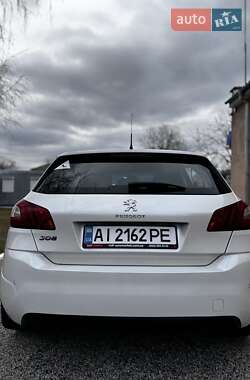 Хетчбек Peugeot 308 2016 в 