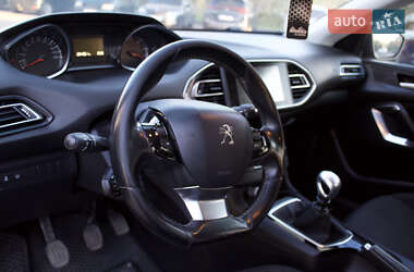 Універсал Peugeot 308 2016 в 