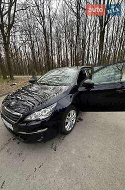 Универсал Peugeot 308 2016 в 