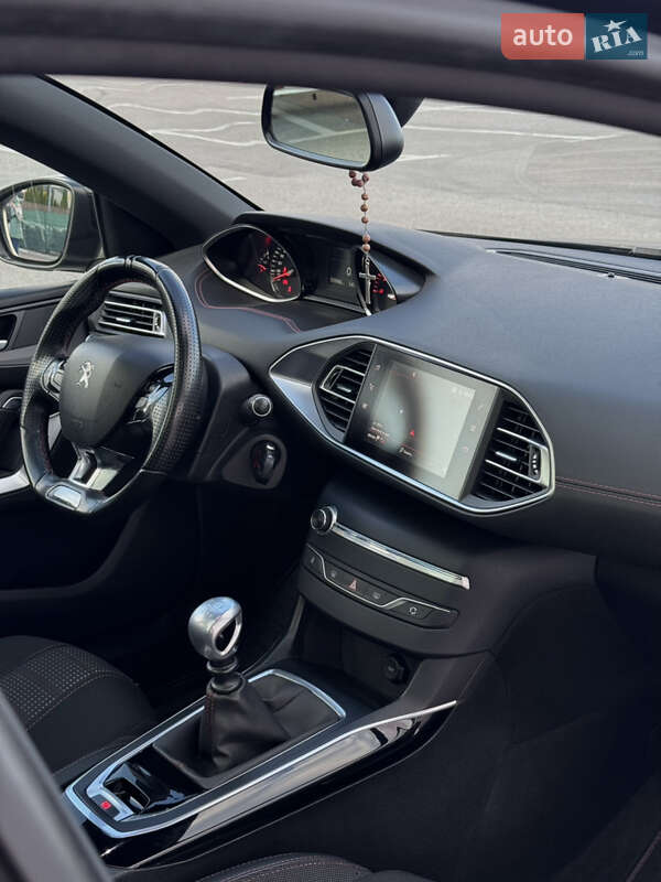 Универсал Peugeot 308 2018 в Львове