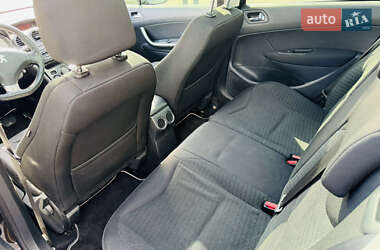 Хэтчбек Peugeot 308 2012 в 