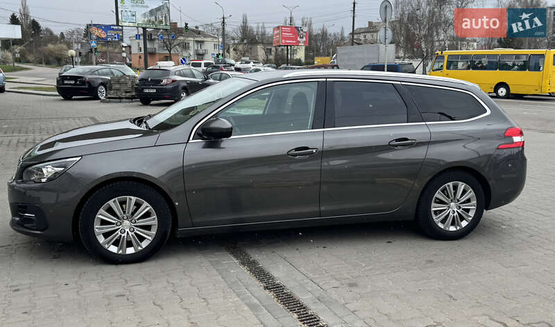 Универсал Peugeot 308 2017 в Луцке