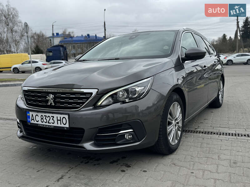 Универсал Peugeot 308 2017 в Луцке