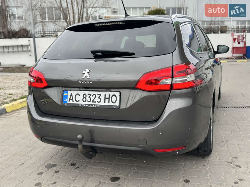 Универсал Peugeot 308 2017 в Луцке