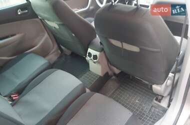 Универсал Peugeot 308 2011 в 
