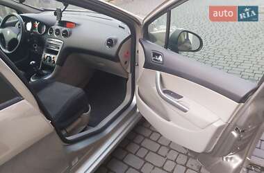 Универсал Peugeot 308 2011 в 