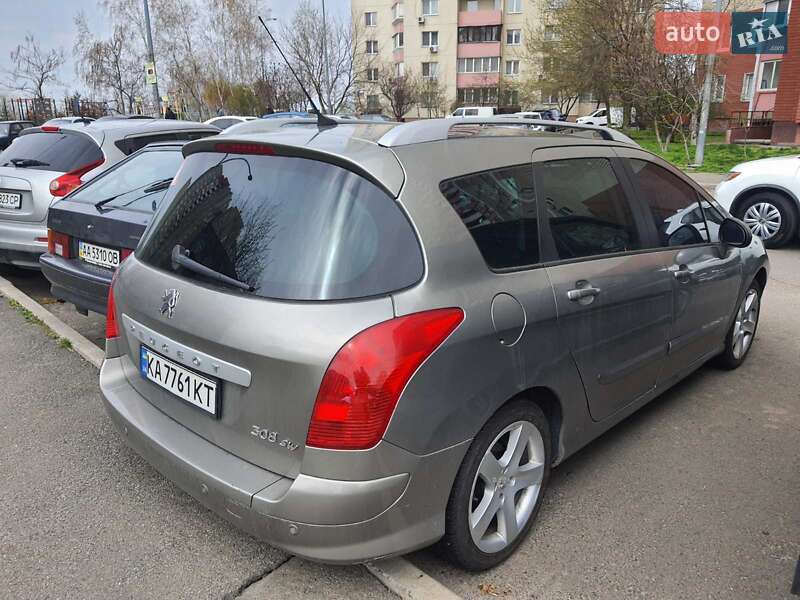 Універсал Peugeot 308 2010 в Києві
