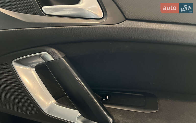 Універсал Peugeot 308 2016 в Шептицькому