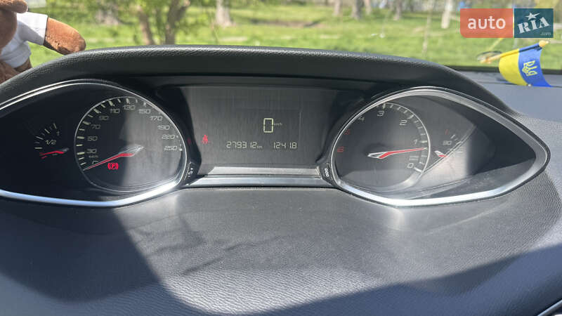 Універсал Peugeot 308 2014 в Києві