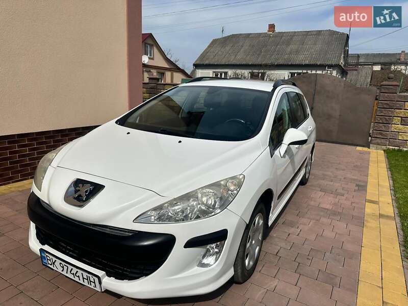 Універсал Peugeot 308 2009 в Дубні